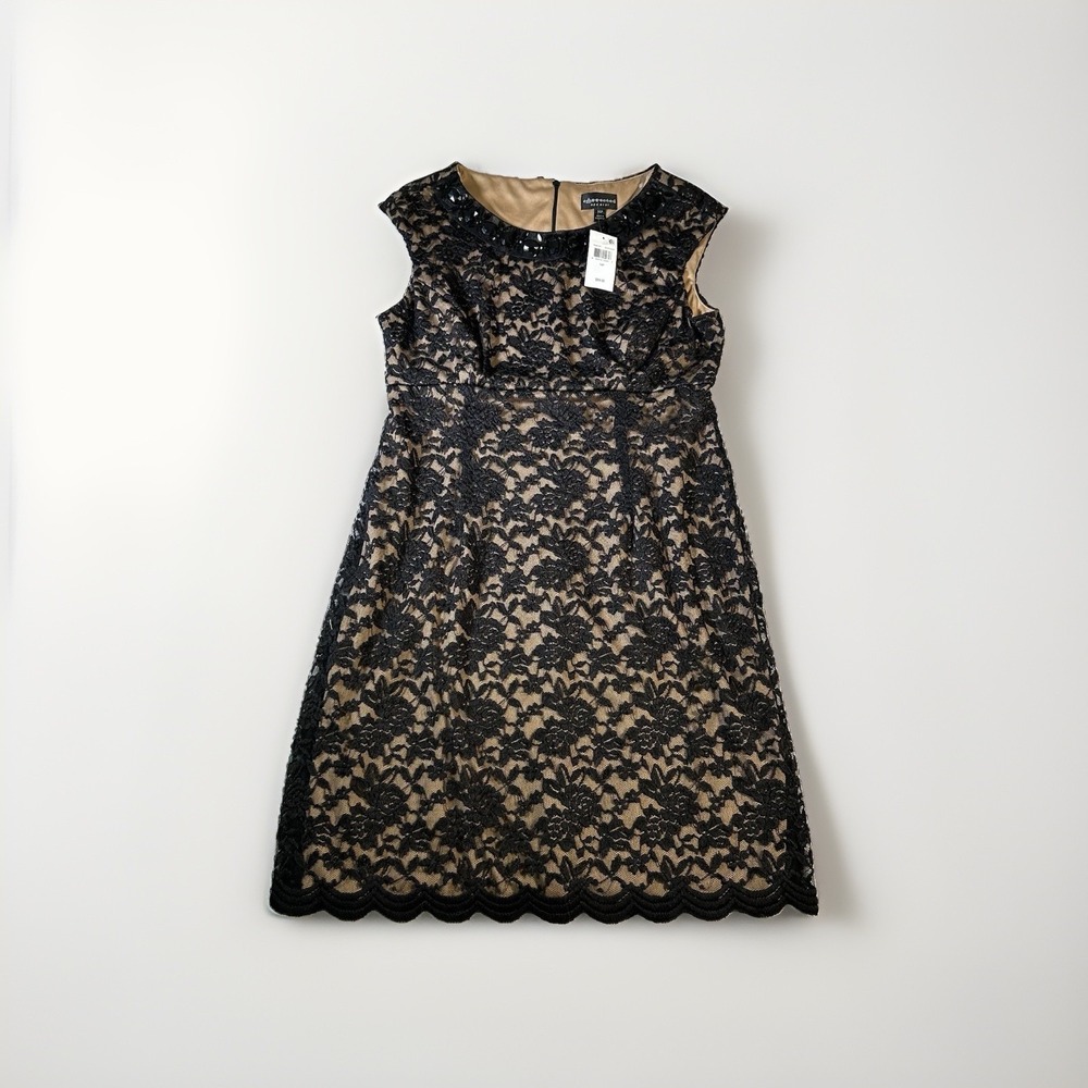 NWT $89 Connected Apparel Cocktail Attire Black Lace Dress 14Petite Jeweled Glam
